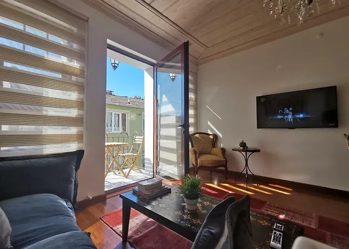 Ottobalat דירה *