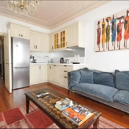 Ottobalat Apartament Istanbul