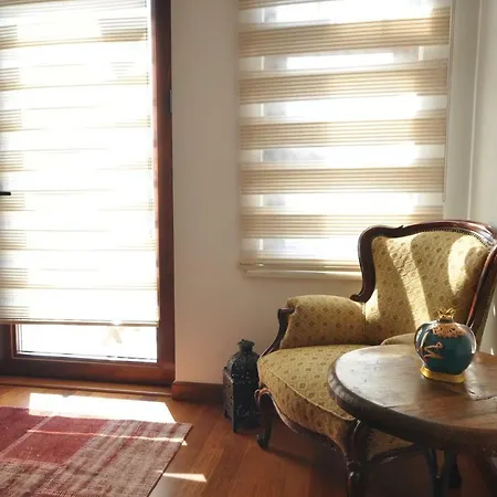 Ottobalat Apartment *